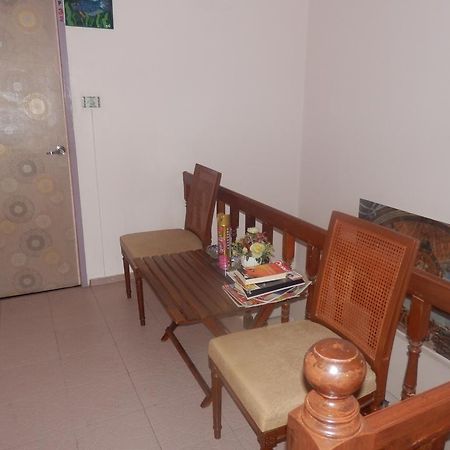 Hua Hin Tour Guesthouse 외부 사진